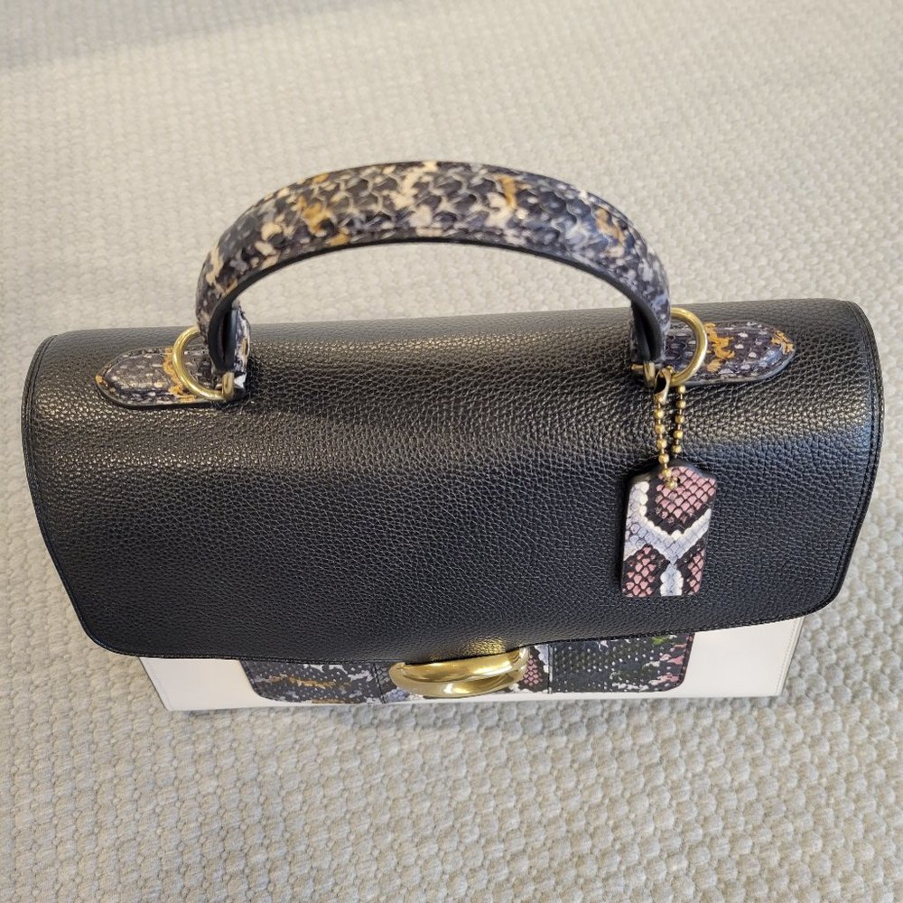 ❤️SOLD❤️ Coach Tabby Top Handle - Picture 5 of 13